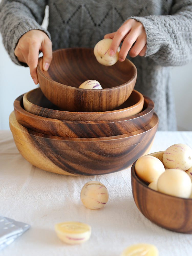 Wooden bowl detail